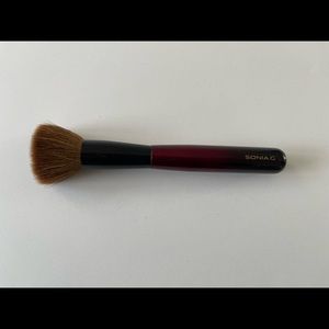 Sonia G face one brush
